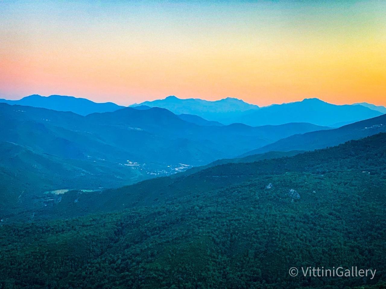 Nuits Magiques Au Village Entre Mer Et Montagnes Bigorno Exterior foto